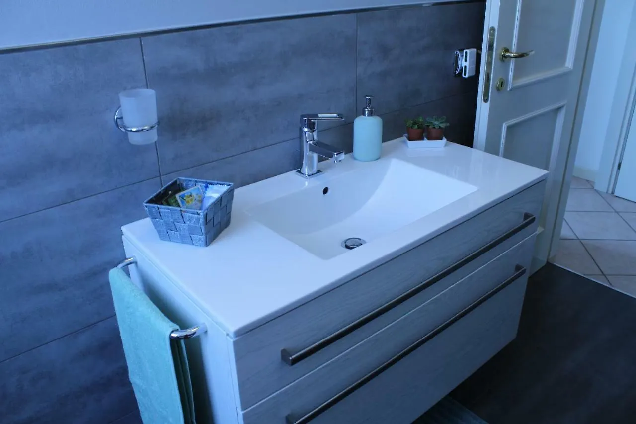Blue House In Franciacorta Apartment Rovato